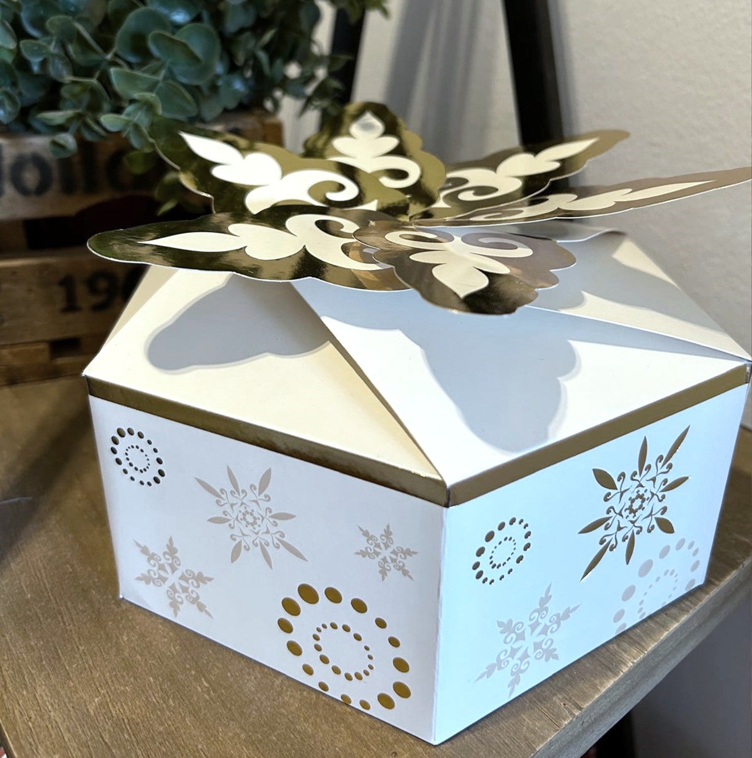 Cajita Navideña 8 productos beauty