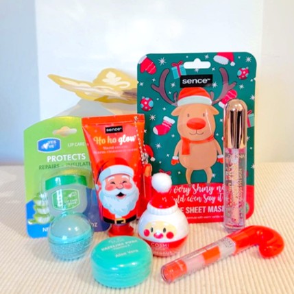 Cajita Navideña 8 productos beauty